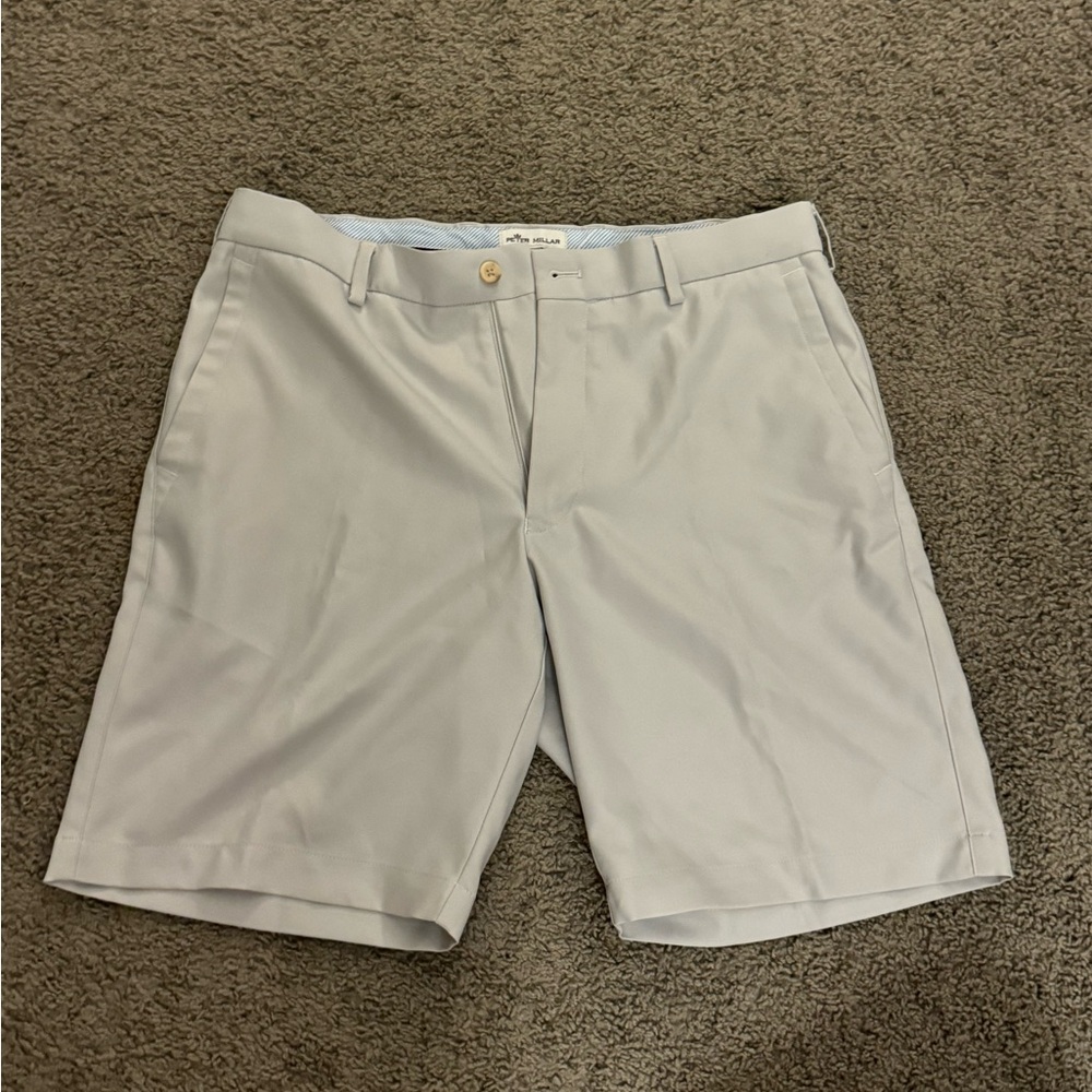 Peter Millar Raleigh Shorts | British Grey | Waist 32 Inseam 9in | Golf Shorts